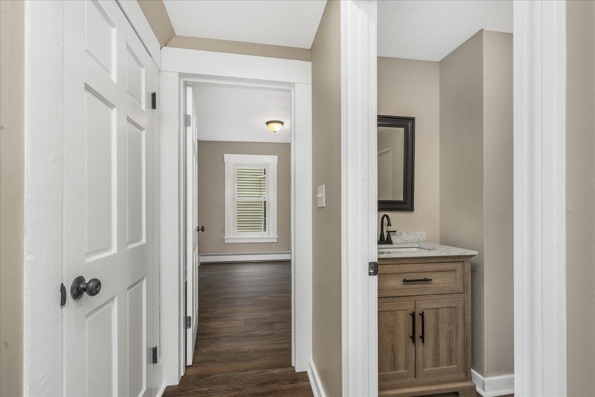 75 School Street Franklin, NH 03235 - Photo 26 of 54