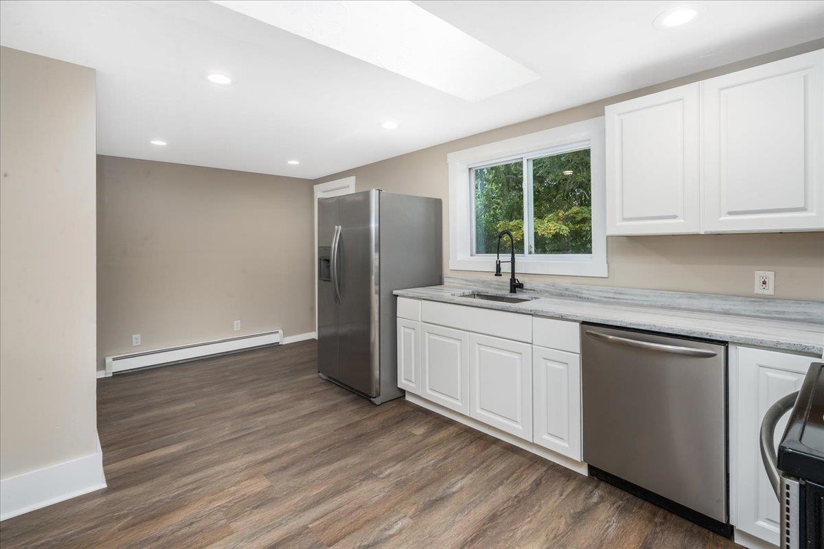 75 School Street Franklin, NH 03235 - Photo 10 of 54