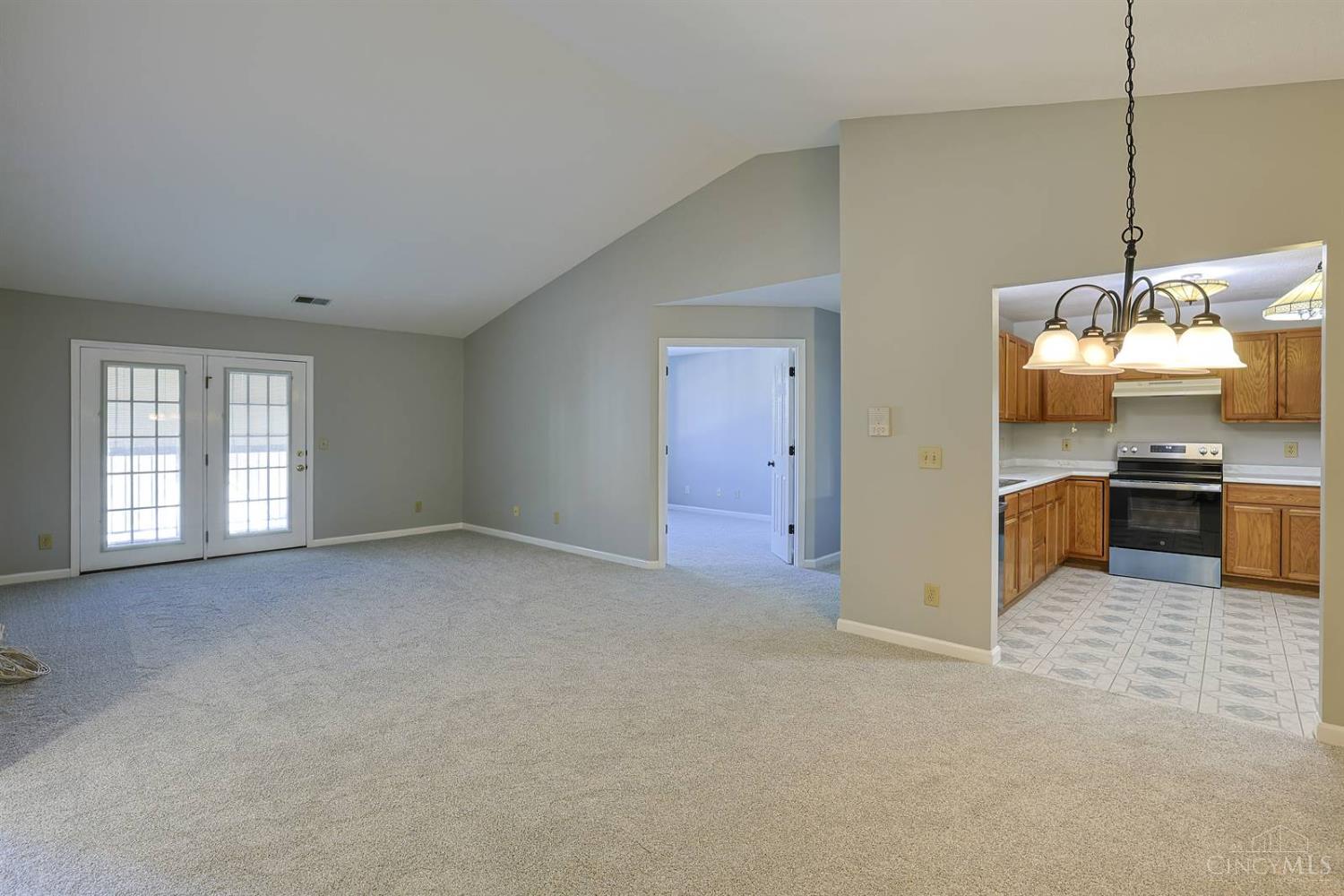 817 Neeb Road, Unit 5 Cincinnati, OH 45233 - Photo 8 of 24