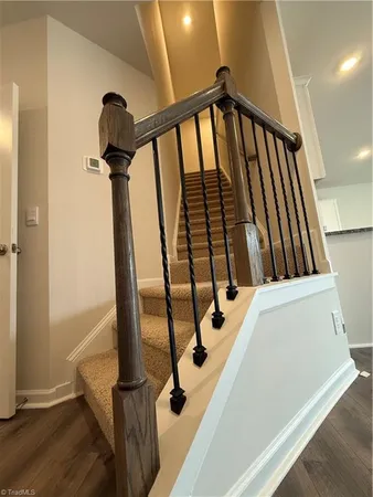 $2,295 | 1475 Amberview Lane, Kernersville, NC 27284