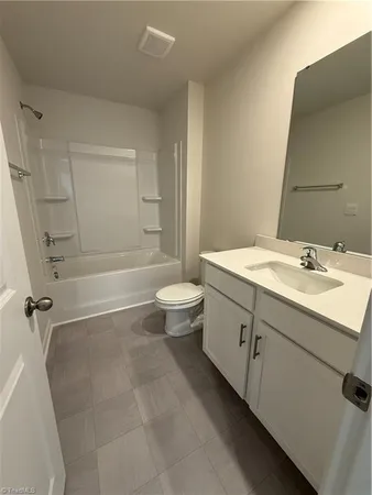 $2,295 | 1475 Amberview Lane, Kernersville, NC 27284