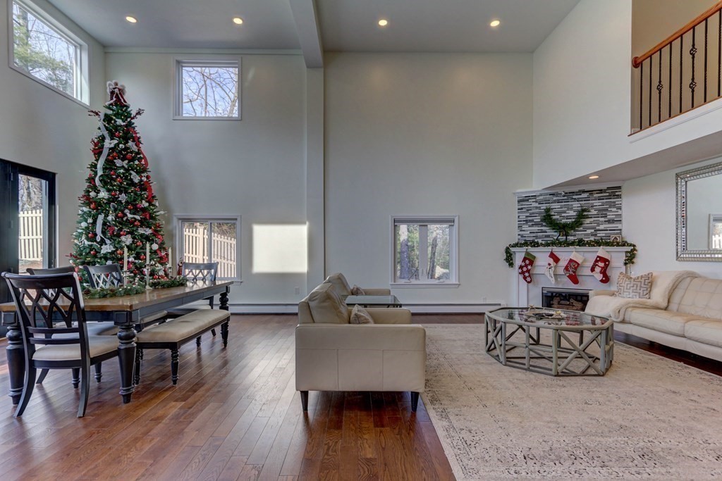 19 Cedar Farms Road Medway, MA 02053 - Photo 4 of 39 Gallery Image 4
