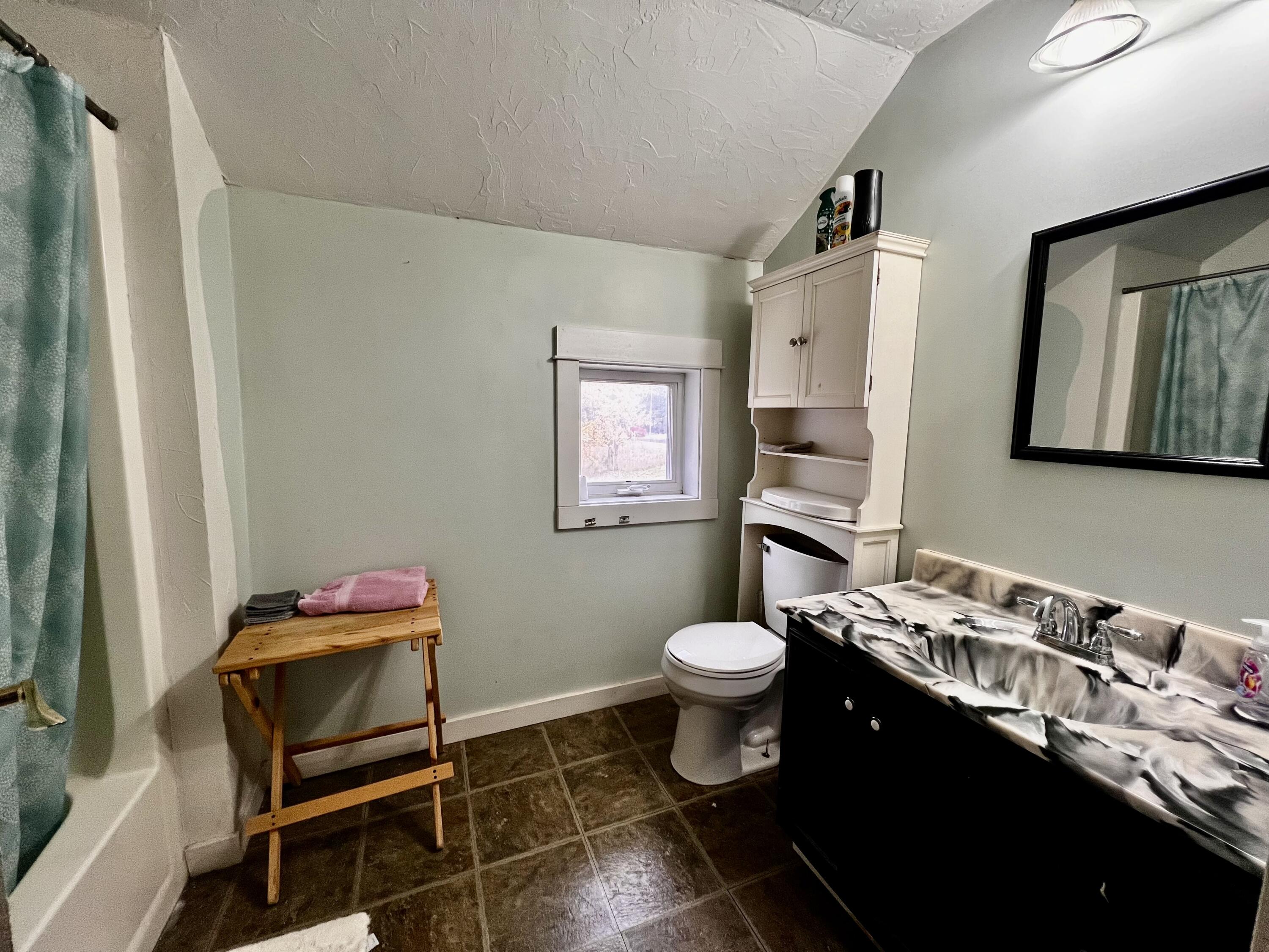 151 South Quarterline Road Ludington, MI 49431 - Photo 22 of 27 IMG_0707