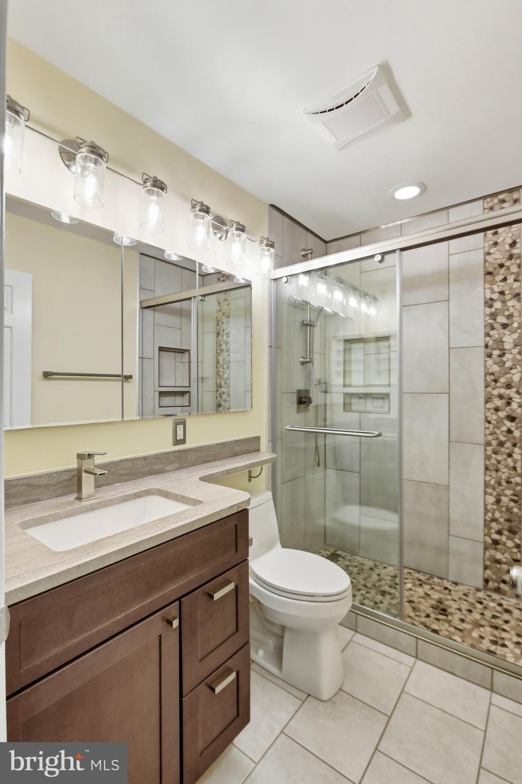 10147 Red Spruce Road Fairfax, VA 22032 - Photo 19 of 40 Gallery Image 19
