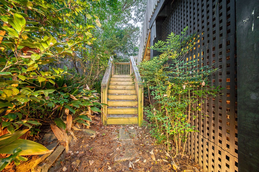 2010 Cherokee Avenue Columbus, GA 31906 - Photo 41 of 54 a view of a pathway of a yard