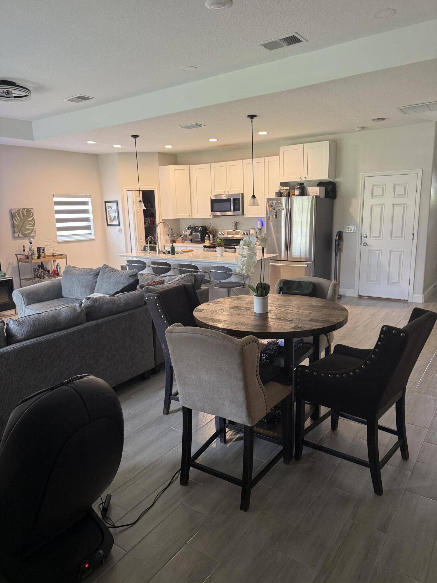 4995 Mercer Street Orlando, FL 32811 - Photo 3 of 11 IMG_3649