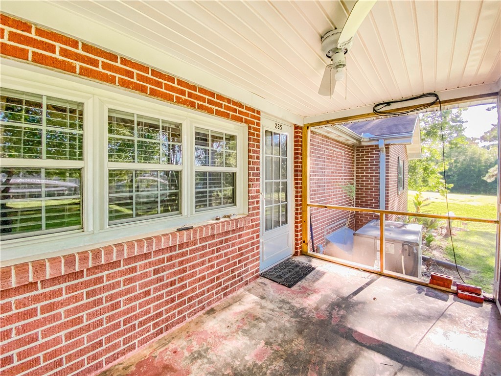 235 Crooks Road Seneca, SC 29678 - Photo 10 of 49 Gallery Image 10