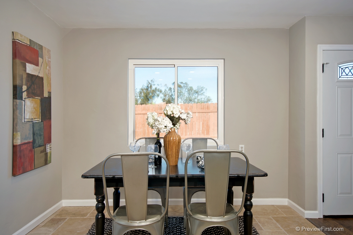 8814 Los Coches Road Lakeside, CA 92040 - Photo 3 of 25 Gallery Image 3
