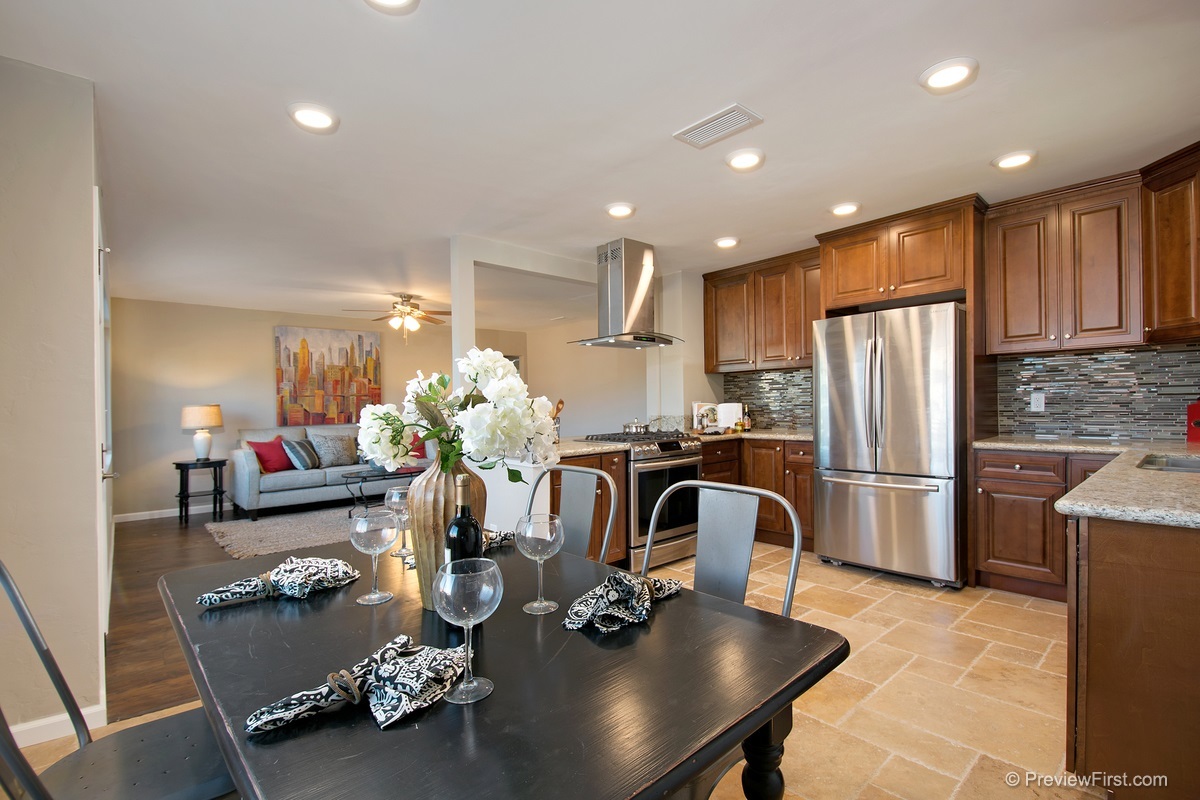 8814 Los Coches Road Lakeside, CA 92040 - Photo 4 of 25 Gallery Image 4