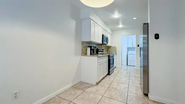 $2,900 | 10431 Pagewood Drive, Dallas, TX 75230