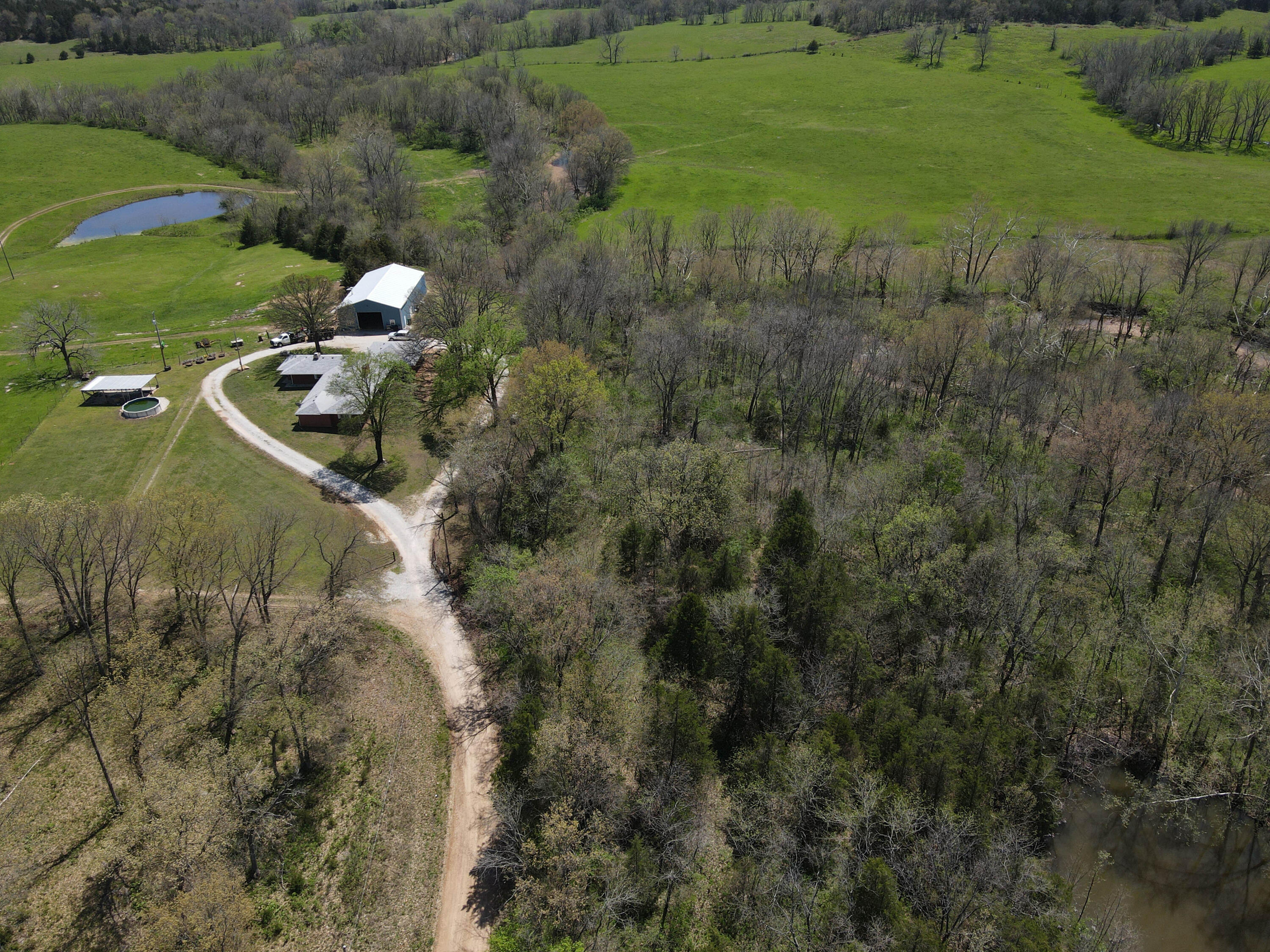 1602 Northeast 1289th Road Osceola, MO 64776 - Photo 8 of 78 DJI_0671