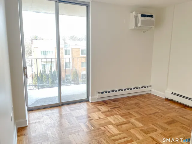 $2,600 | 87 Glenbrook Road, Unit 4G, Stamford, CT 06902