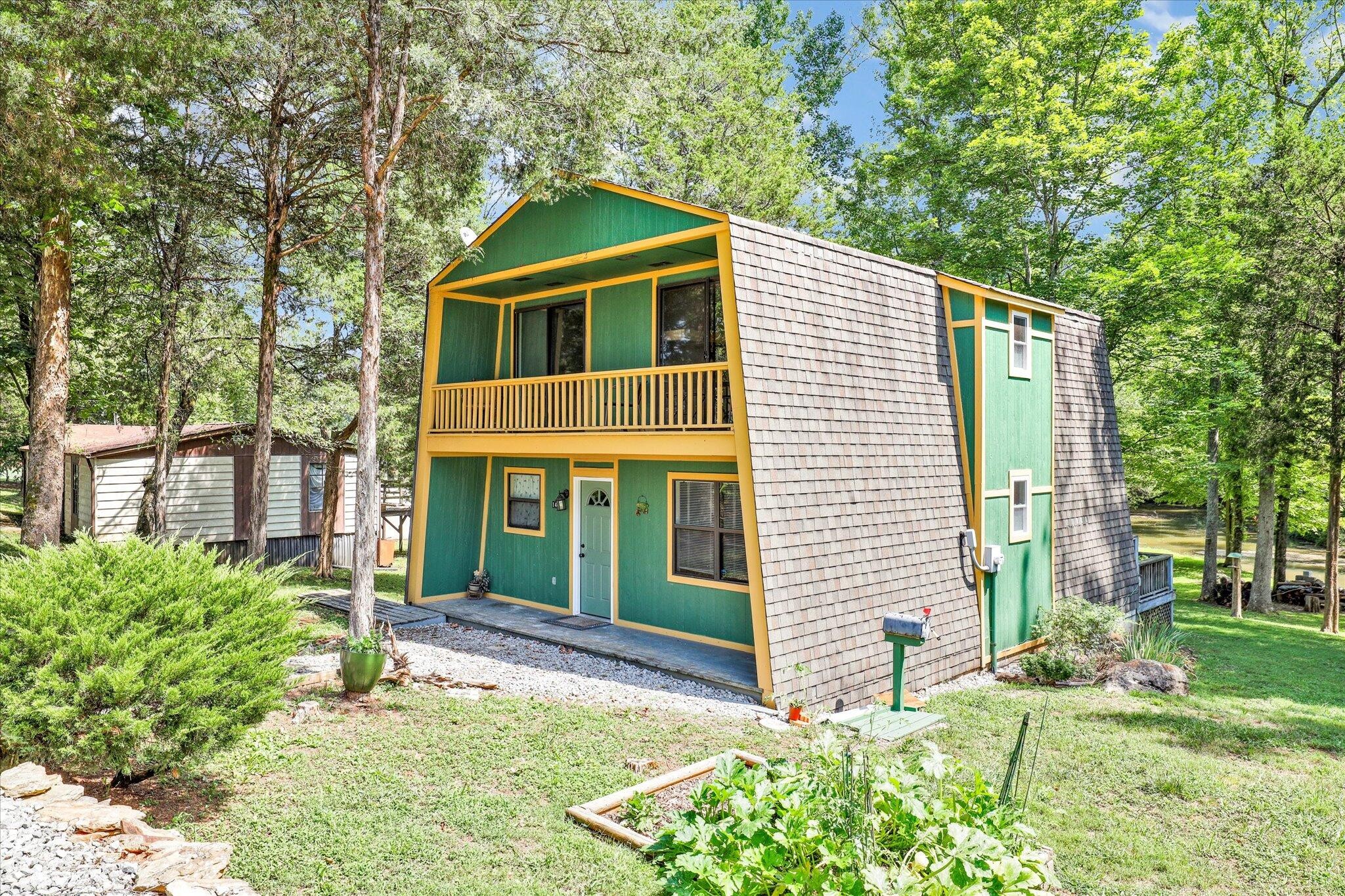 144 Disco Loop Road Friendsville, TN 37737 - Photo 1 of 35 Gallery Image 1