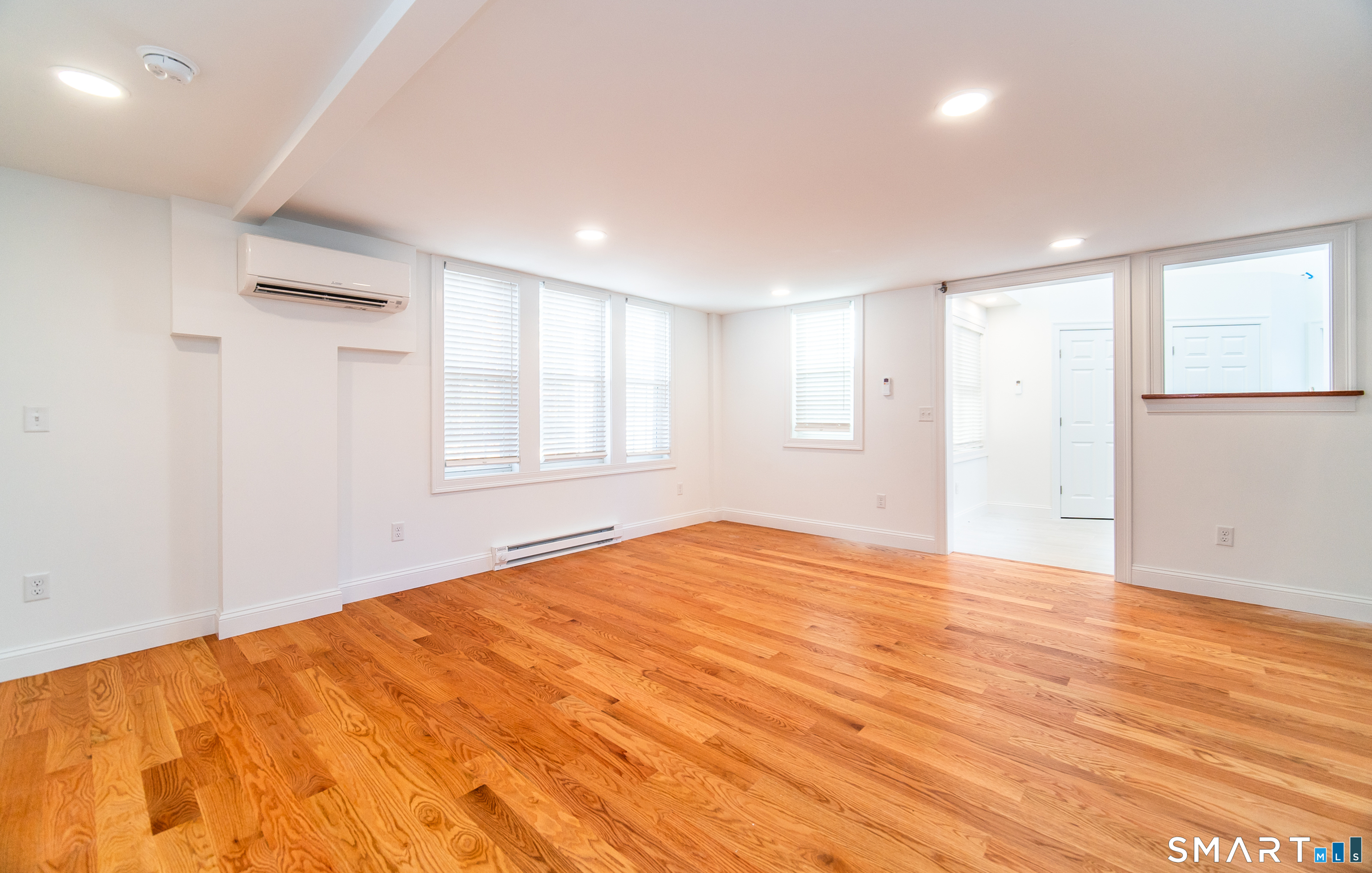 1154 Poquonnock Road, Unit 2 Groton, CT 06340 - Photo 6 of 17