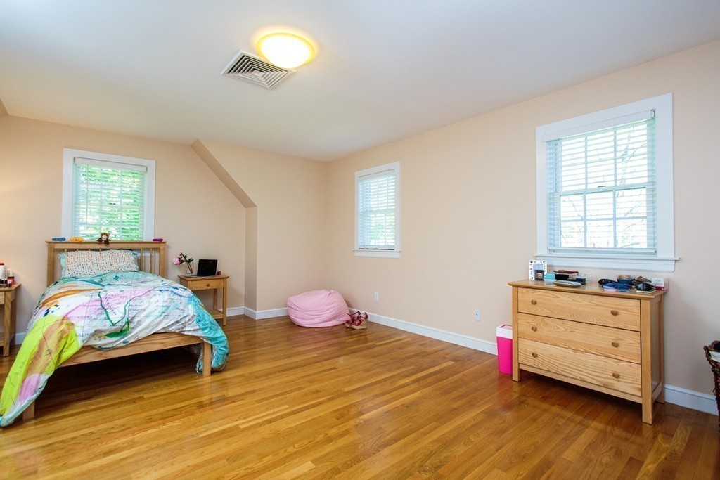 331 Conant Road Weston, MA 02493 - Photo 17 of 26