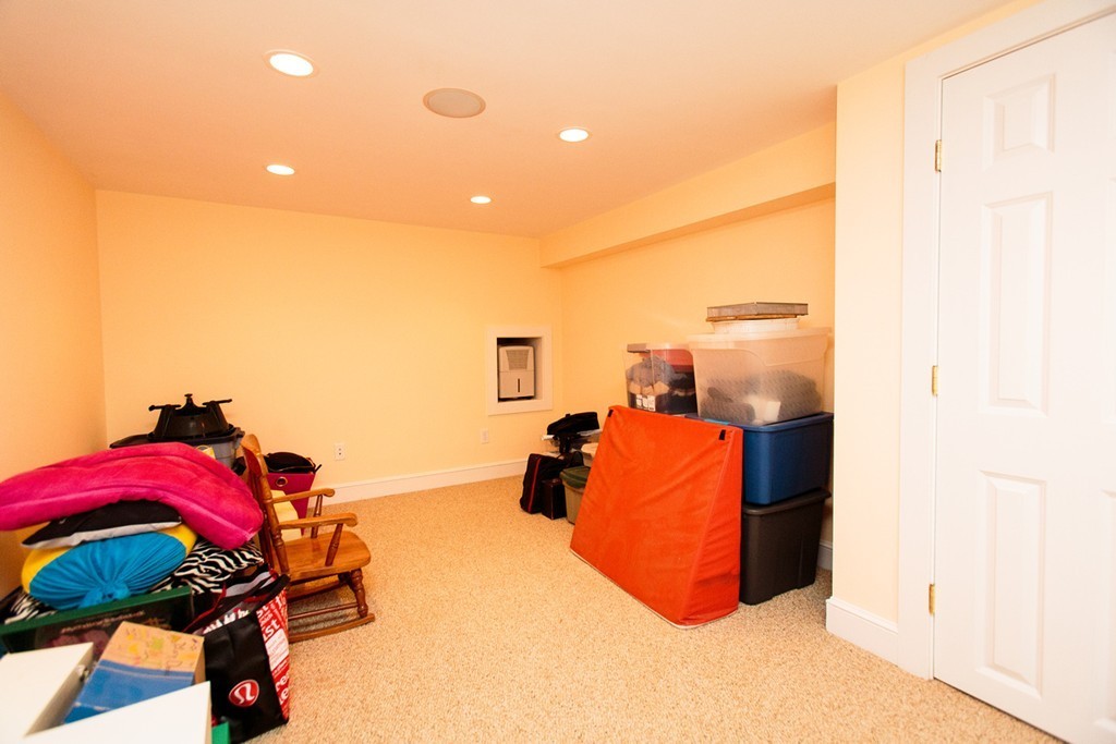 331 Conant Road Weston, MA 02493 - Photo 19 of 26