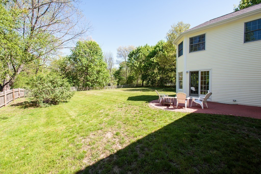 331 Conant Road Weston, MA 02493 - Photo 23 of 26
