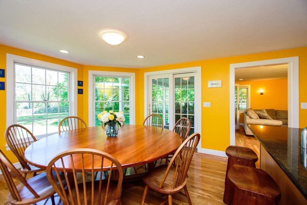331 Conant Road Weston, MA 02493 - Photo 5 of 26