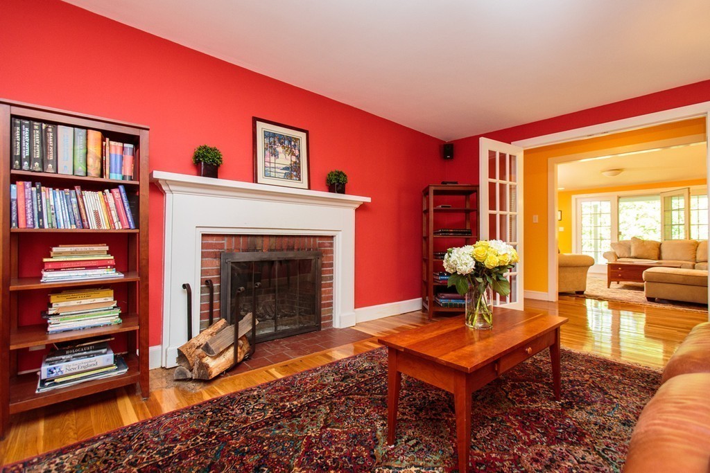 331 Conant Road Weston, MA 02493 - Photo 9 of 26
