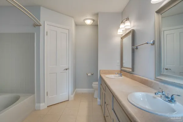 $2,500 | 9880 Creet Circle, Navarre, FL 32566