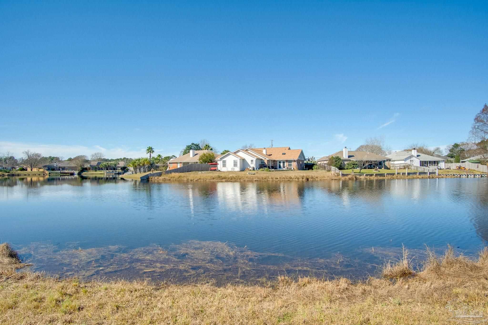9880 Creet Circle Navarre, FL 32566 - Photo 2 of 35