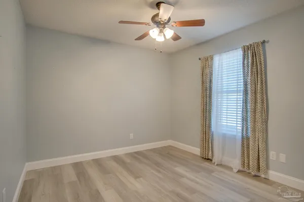 $2,500 | 9880 Creet Circle, Navarre, FL 32566