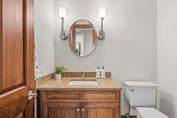 $1,849,000 | 240 Walnut Street, Libertyville, IL 60048