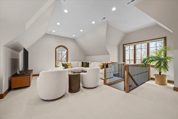 $1,849,000 | 240 Walnut Street, Libertyville, IL 60048