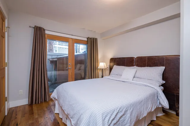 $660,000 | 225 Pinewood Lane, Unit D16, Ketchum, ID 83340