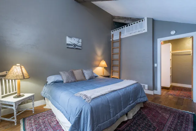 $660,000 | 225 Pinewood Lane, Unit D16, Ketchum, ID 83340