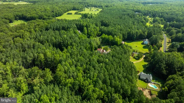 $899,000 | 159 Marchant Drive, Fredericksburg, VA 22406