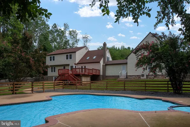 $899,000 | 159 Marchant Drive, Fredericksburg, VA 22406