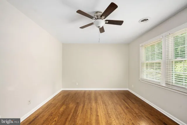 $899,000 | 159 Marchant Drive, Fredericksburg, VA 22406