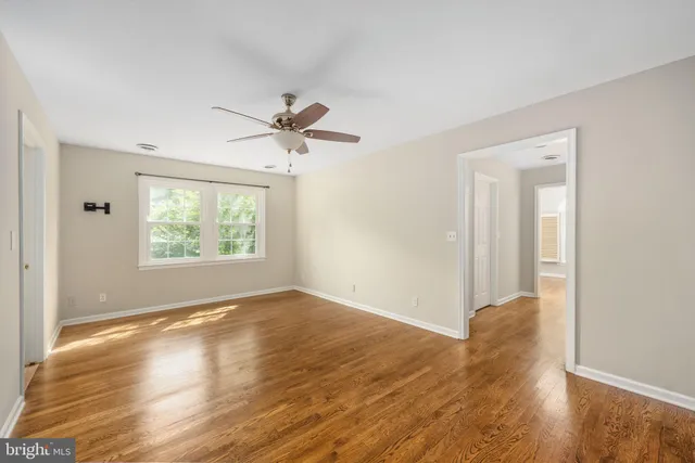 $899,000 | 159 Marchant Drive, Fredericksburg, VA 22406