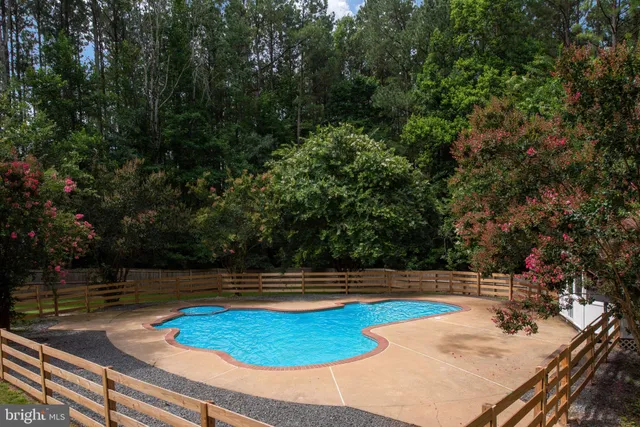 $899,000 | 159 Marchant Drive, Fredericksburg, VA 22406