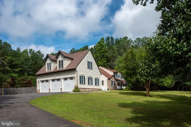 $899,000 | 159 Marchant Drive, Fredericksburg, VA 22406