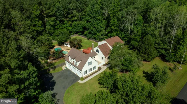 $899,000 | 159 Marchant Drive, Fredericksburg, VA 22406