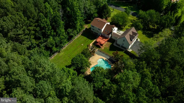 $899,000 | 159 Marchant Drive, Fredericksburg, VA 22406