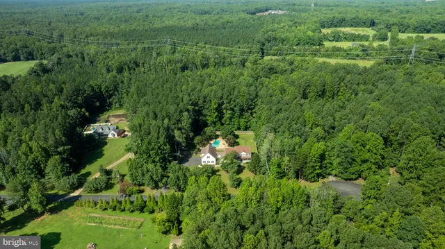 $899,000 | 159 Marchant Drive, Fredericksburg, VA 22406