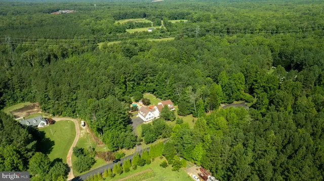 $899,000 | 159 Marchant Drive, Fredericksburg, VA 22406