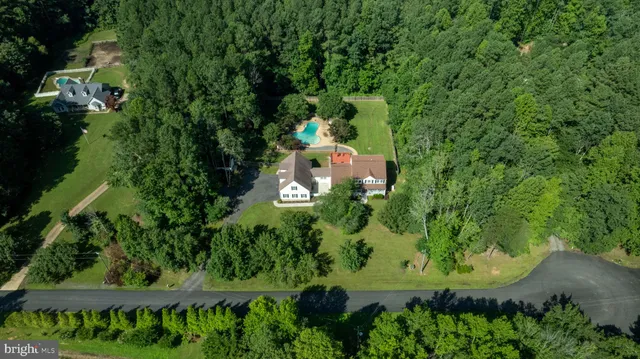 $899,000 | 159 Marchant Drive, Fredericksburg, VA 22406