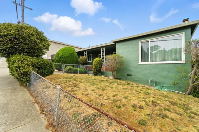 $1,098,000 | 404 Larch Avenue, South San Francisco, CA 94080