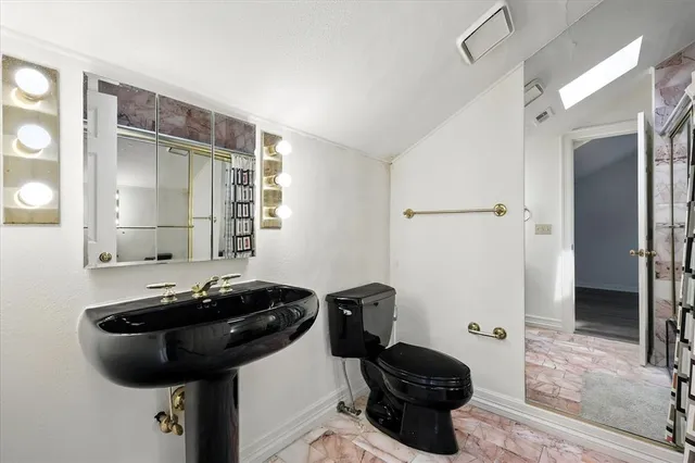 $4,500 | 7021 Lattimore Drive, Dallas, TX 75252