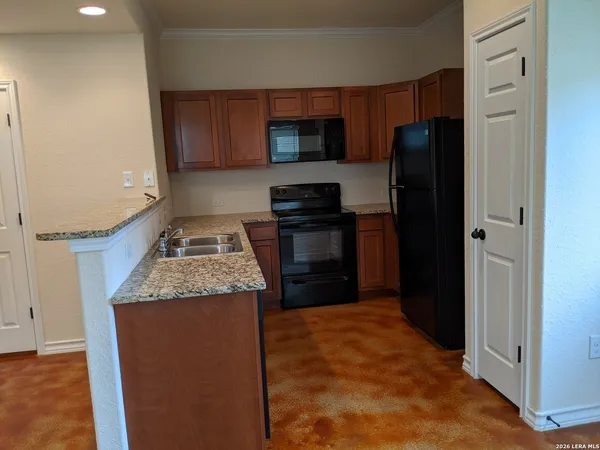 $1,300 | 16827 Dancing Ava, Unit 1, Selma, TX 78154