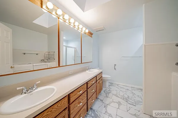 $425,000 | 3557 Stonegate Drive, Ammon, ID 83406