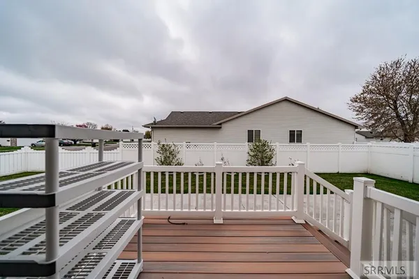 $425,000 | 3557 Stonegate Drive, Ammon, ID 83406