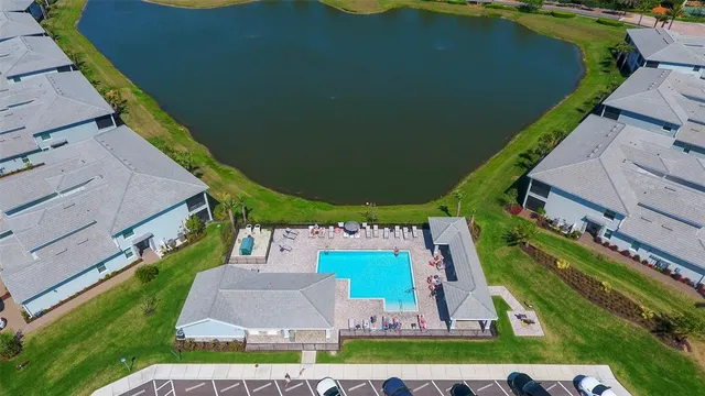 $400,000 | 1010 Tidewater Shores Loop, Unit 307, Bradenton, FL 34208