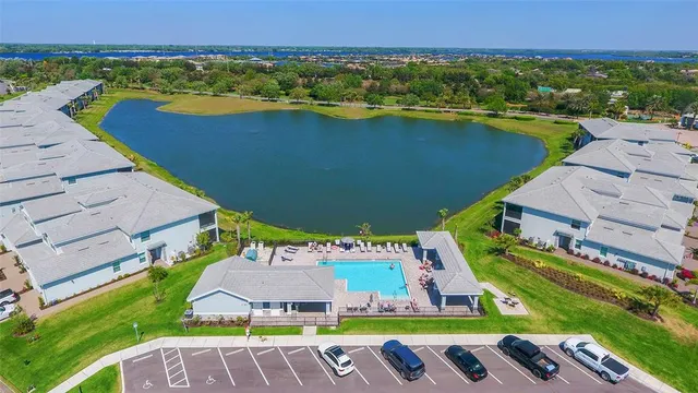 $400,000 | 1010 Tidewater Shores Loop, Unit 307, Bradenton, FL 34208