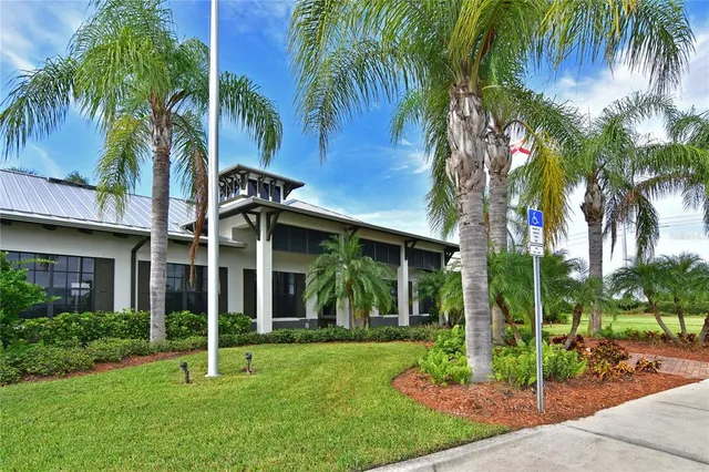$400,000 | 1010 Tidewater Shores Loop, Unit 307, Bradenton, FL 34208