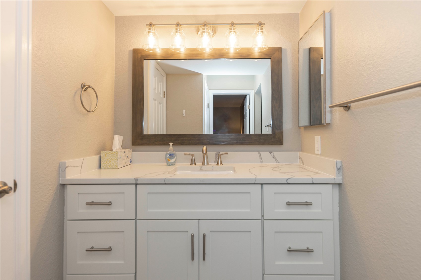 325 Four Oclock Road, Unit A103 Breckenridge, CO 80424 - Photo 17 of 27 Gallery Image 17